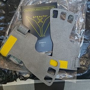 3-Finger Stealth X Victory Grips (Women's S)